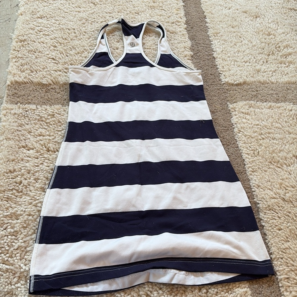 Lululemon Top - Picture 2 of 3